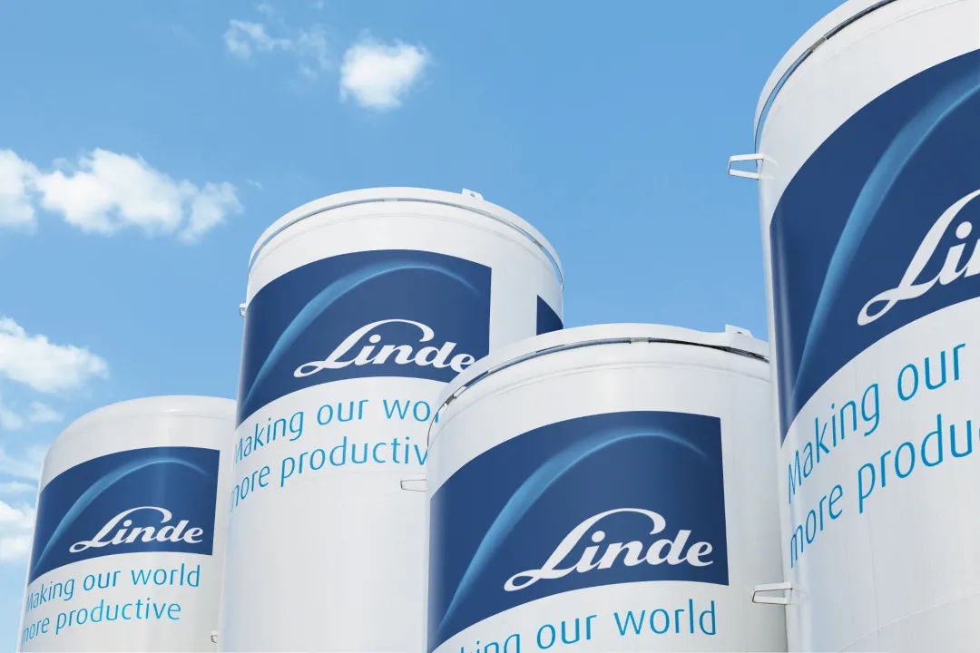 Linde photo.jpg Linde photo.jpg